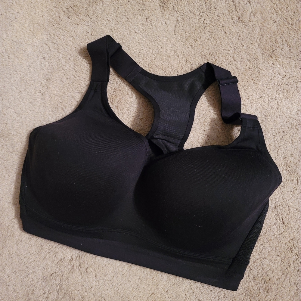Victoria Secret sports bra